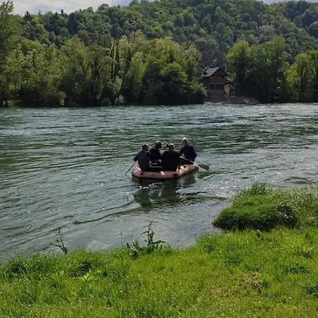 Aparthotel Drinski Zamak Vrhpolje